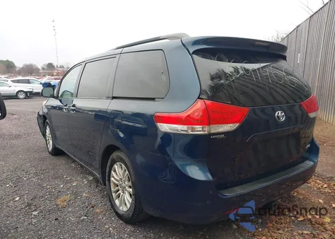 2012 Toyota Sienna Xle V6 8 Passenger из США, поврежденный, VIN 5TDYK3DC3CS194687
